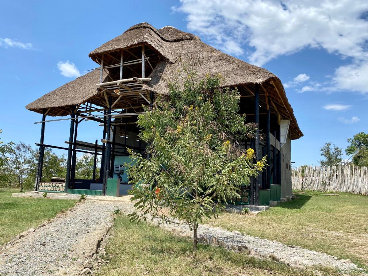 Enshama Game Lodge And Campsite Katunguru Luaran gambar