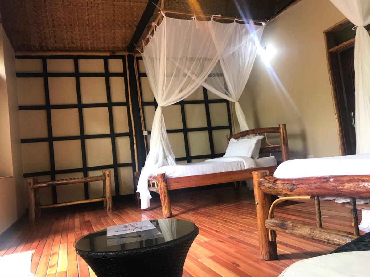 Enshama Game Lodge And Campsite Katunguru Luaran gambar